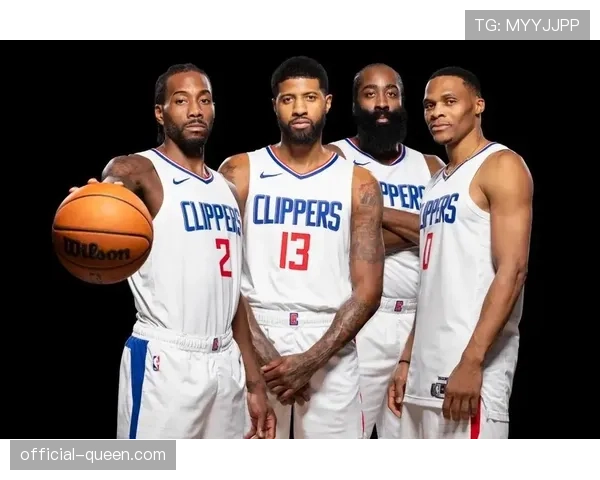 深度复盘：快船四巨头阵容在防守端的沟通失误与轮转漏洞