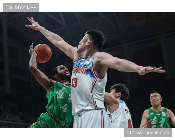 辽宁本钢客场加时险胜新疆伊力特,总决赛大比分2-1领先 辽宁本钢客场加时险胜新疆伊力特,总决赛大比分2-1领先