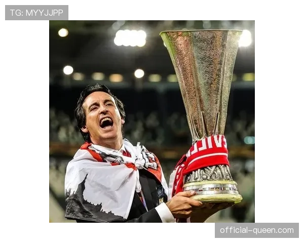 阿斯顿维拉官方宣布与功勋教练埃梅里续约,粉碎其离队传闻 阿斯顿维拉官方宣布与功勋教练埃梅里续约,粉碎其离队传闻